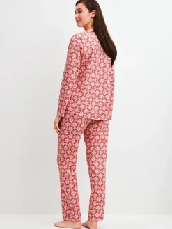 Pyjama mit Knöpfen