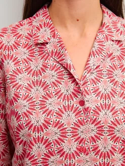 Pyjama mit Knöpfen