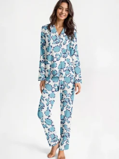 Pyjama mit Knöpfen