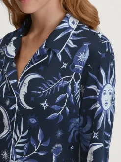 Pyjama mit Knöpfen