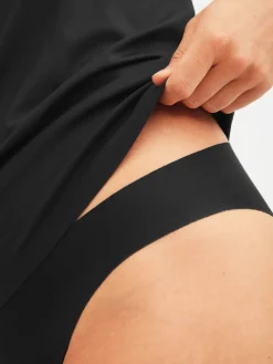 Seamless Brazilian Slip
