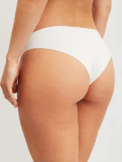 Seamless Brazilian Slip
