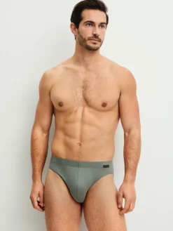 Slip