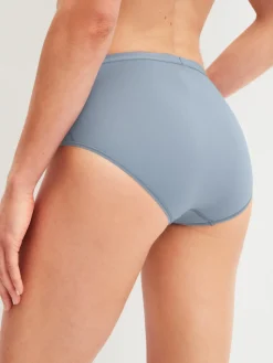 Slip, high waist
