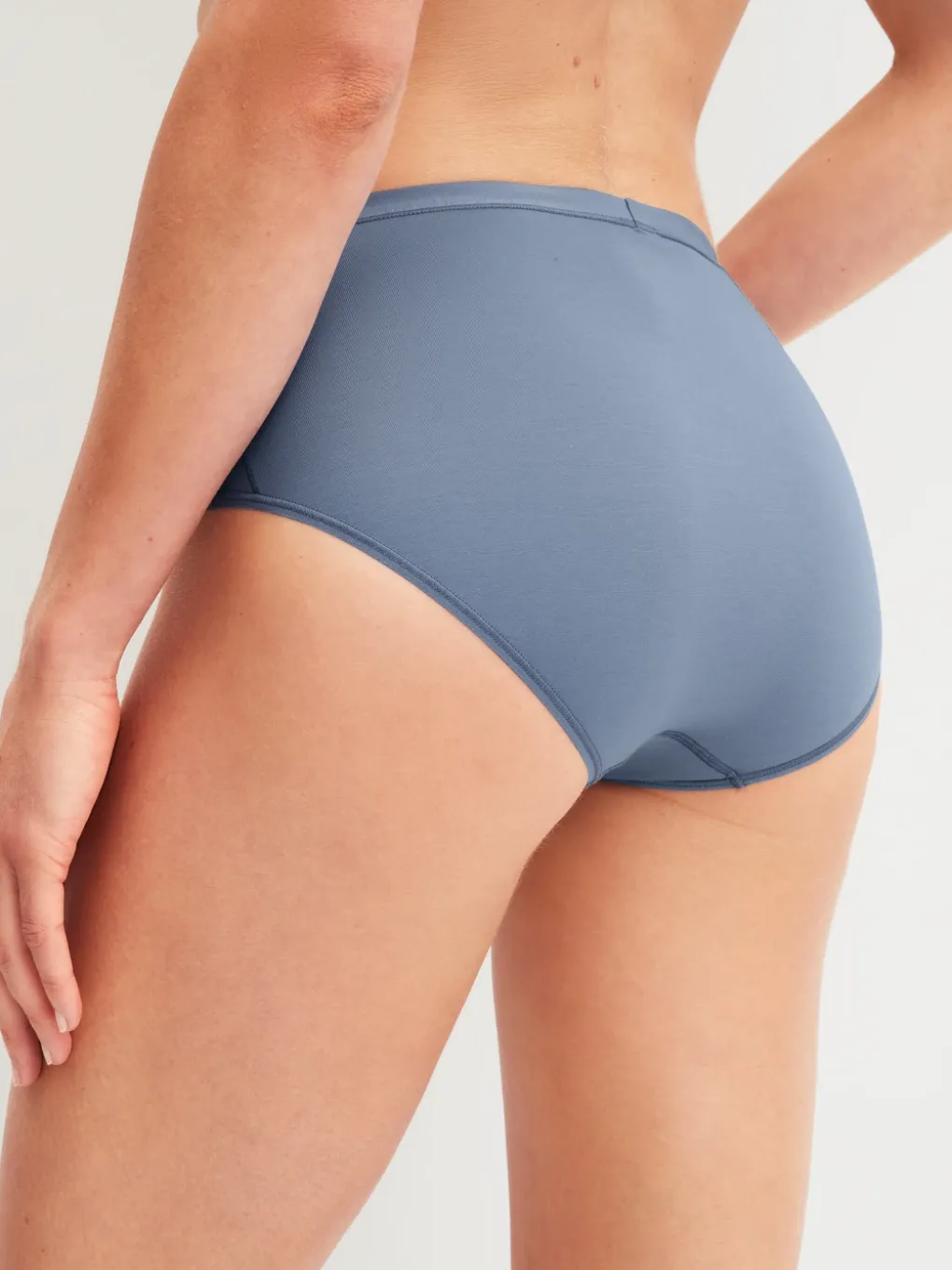 Slip, high waist