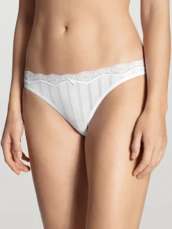 Slip, low cut