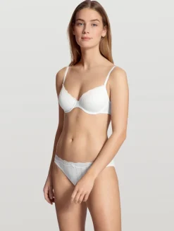 Slip, low cut