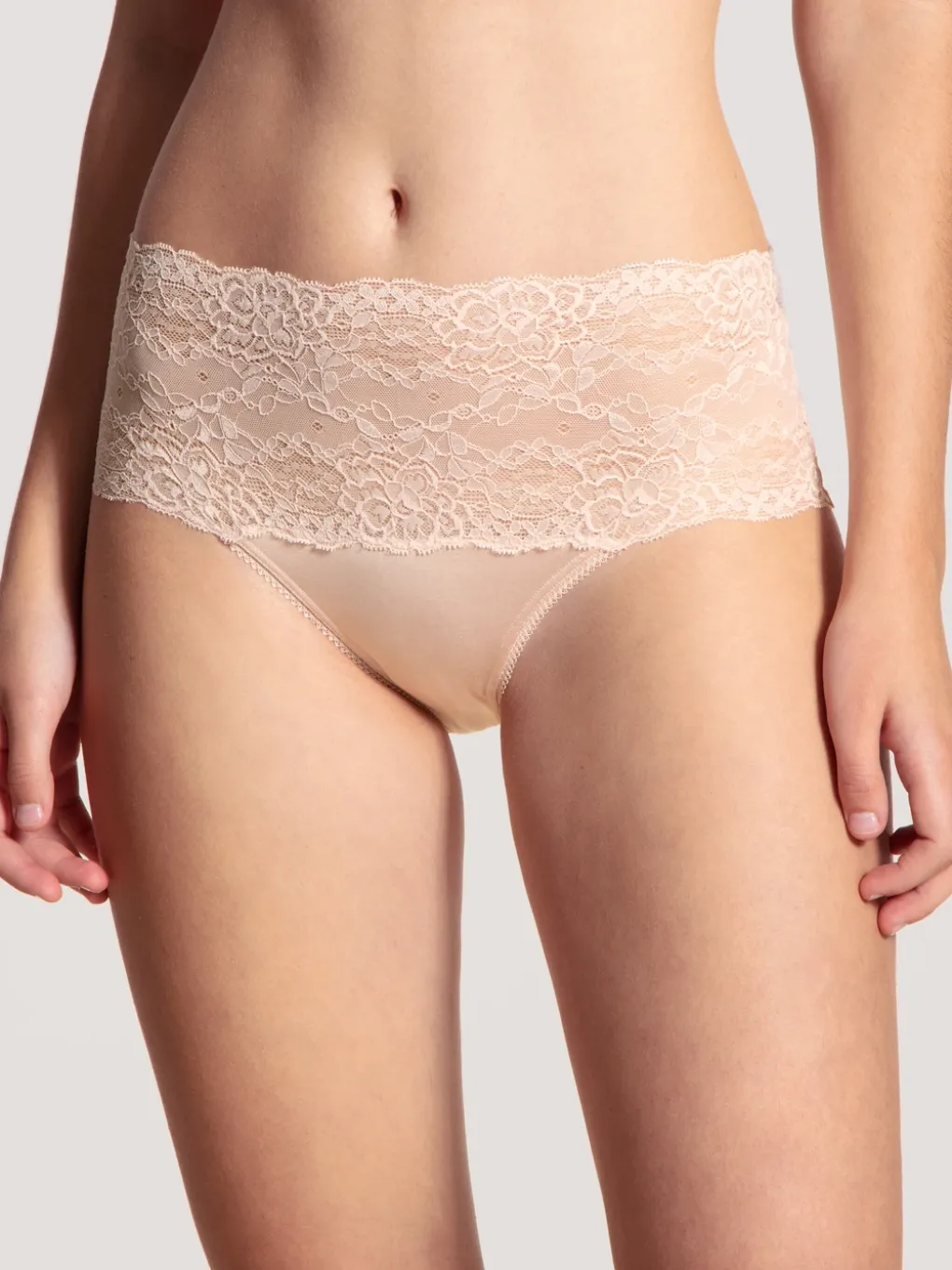 Slip mit Spitzenbund, high waist