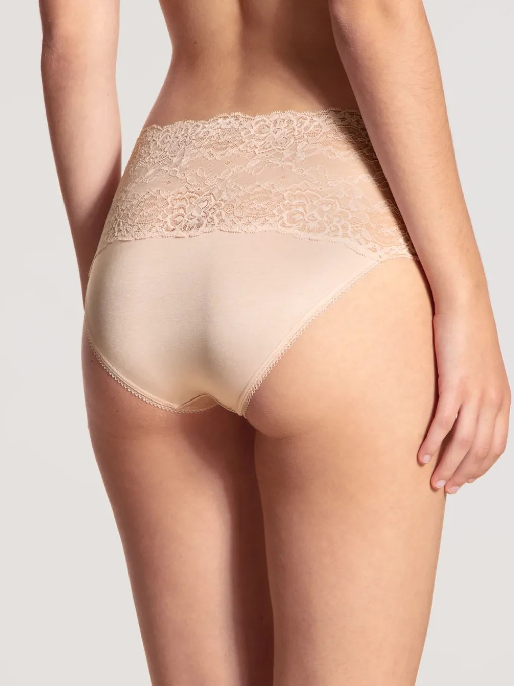 Slip mit Spitzenbund, high waist