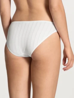 Slip, regular cut
