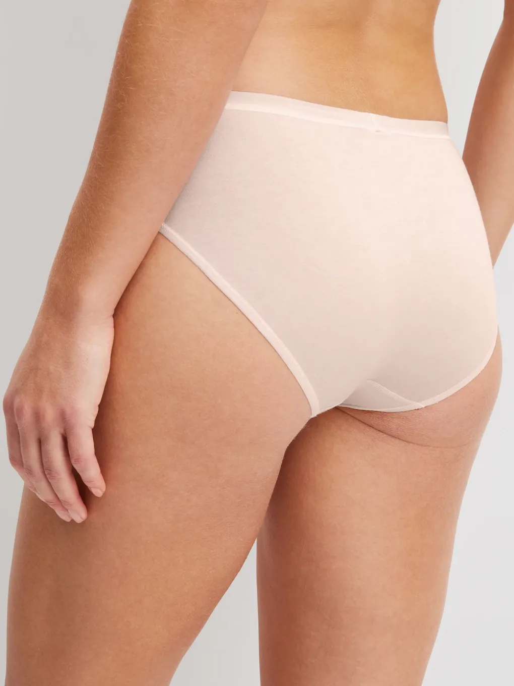 Slip, regular cut