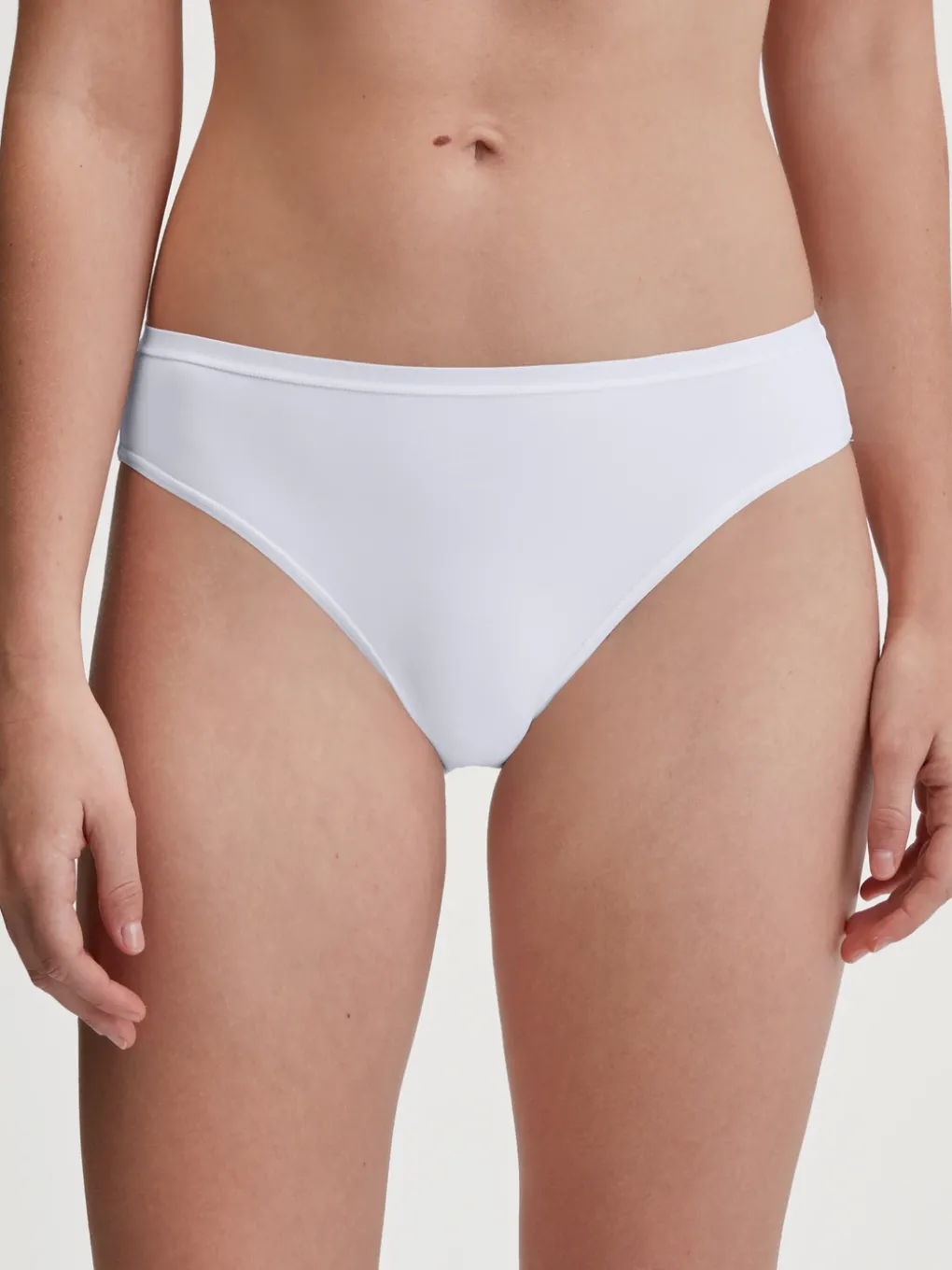 Slip, regular cut
