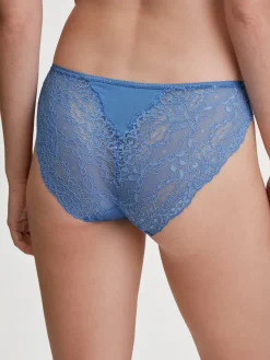 Slip, regular cut