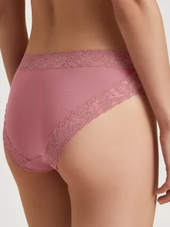 Slip, regular cut
