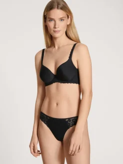 String, low cut