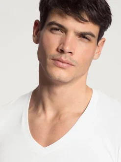 T-Shirt mit V-Neck