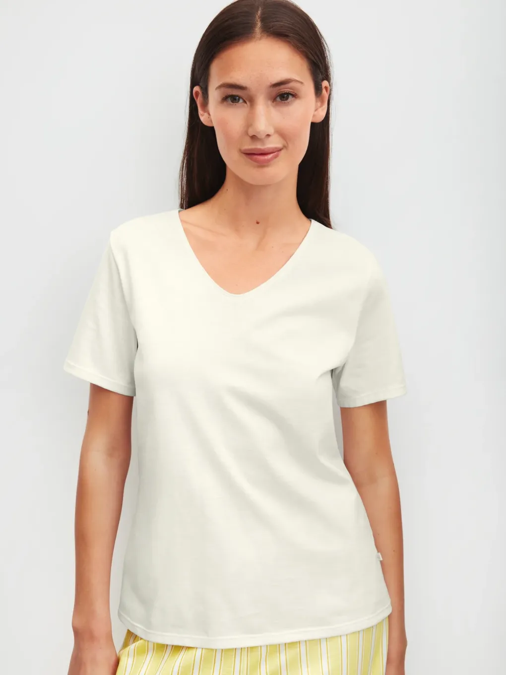 T-shirt mit V-Neck