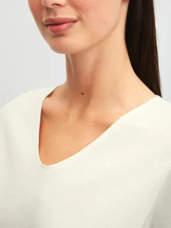 T-shirt mit V-Neck