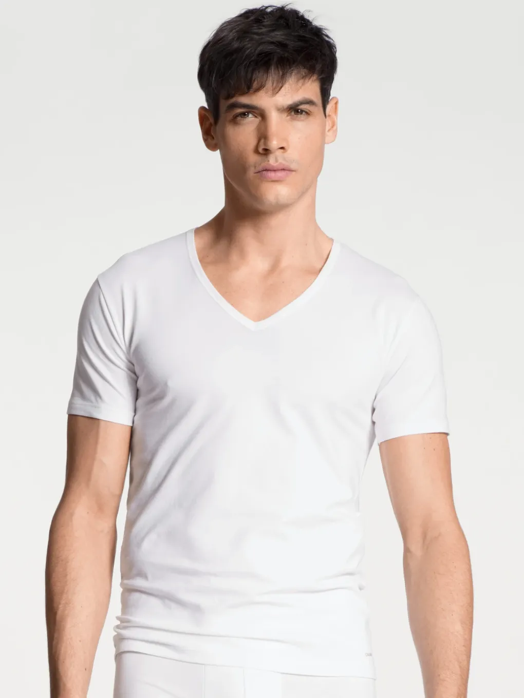T-Shirt, V-Neck