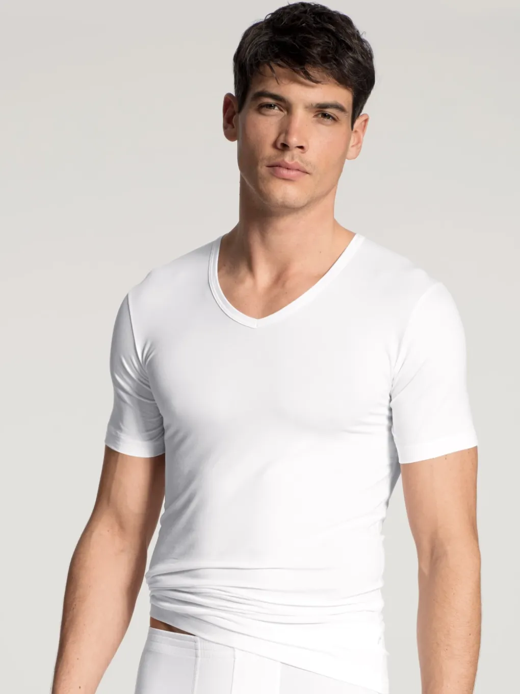 T-Shirt, V-Neck